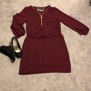 Roz & Ali Size 12 Maroon Dress with sleeves